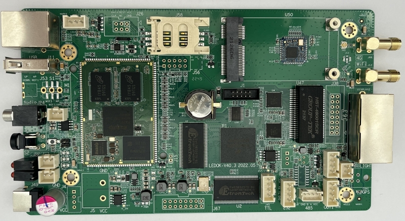 SMT貼片加工廠家排名榜百千成以全鏈優(yōu)勢(shì)賦能電子制造升級(jí)
